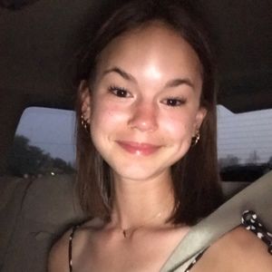 Meet your Posher, Lilly